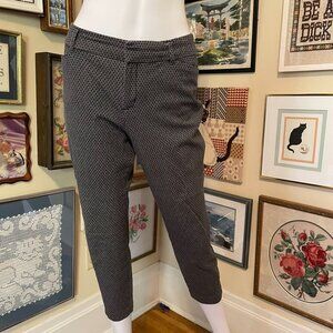 Old Navy Pixie Mid-Rise Comfy Stretch Diamond Pattern Cropped Pants Size 12
